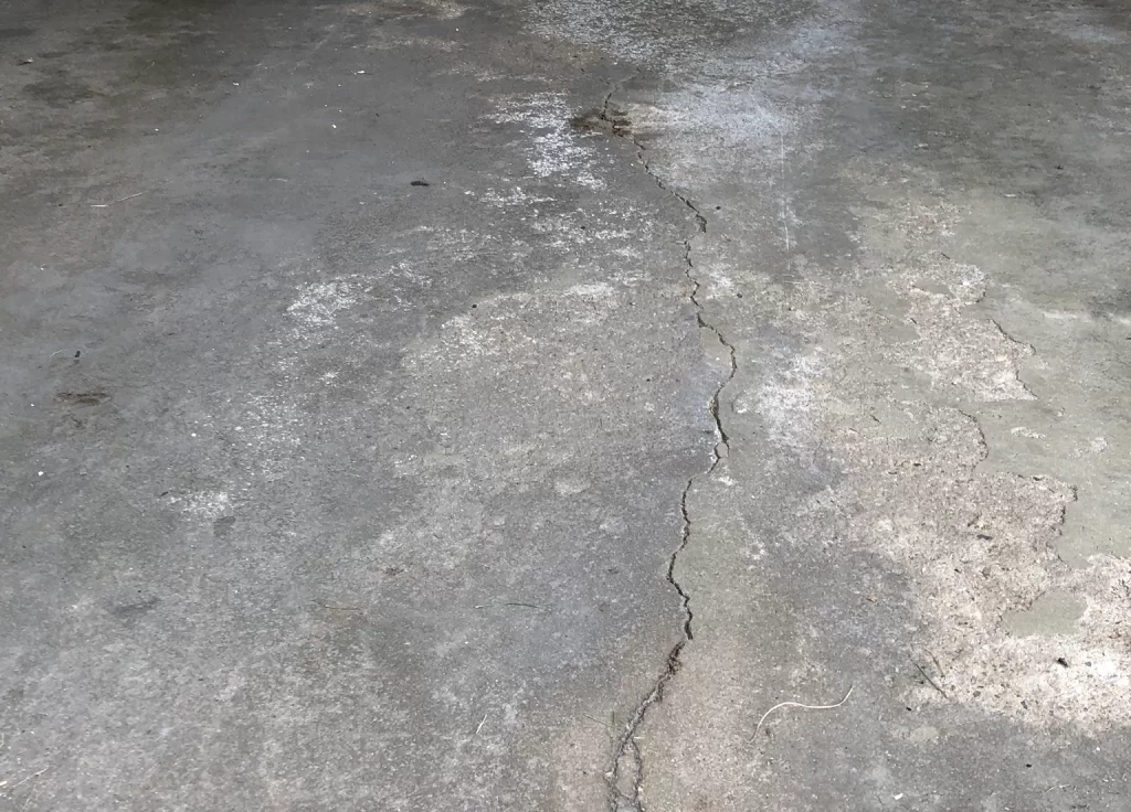 Salt damage on concrete.
